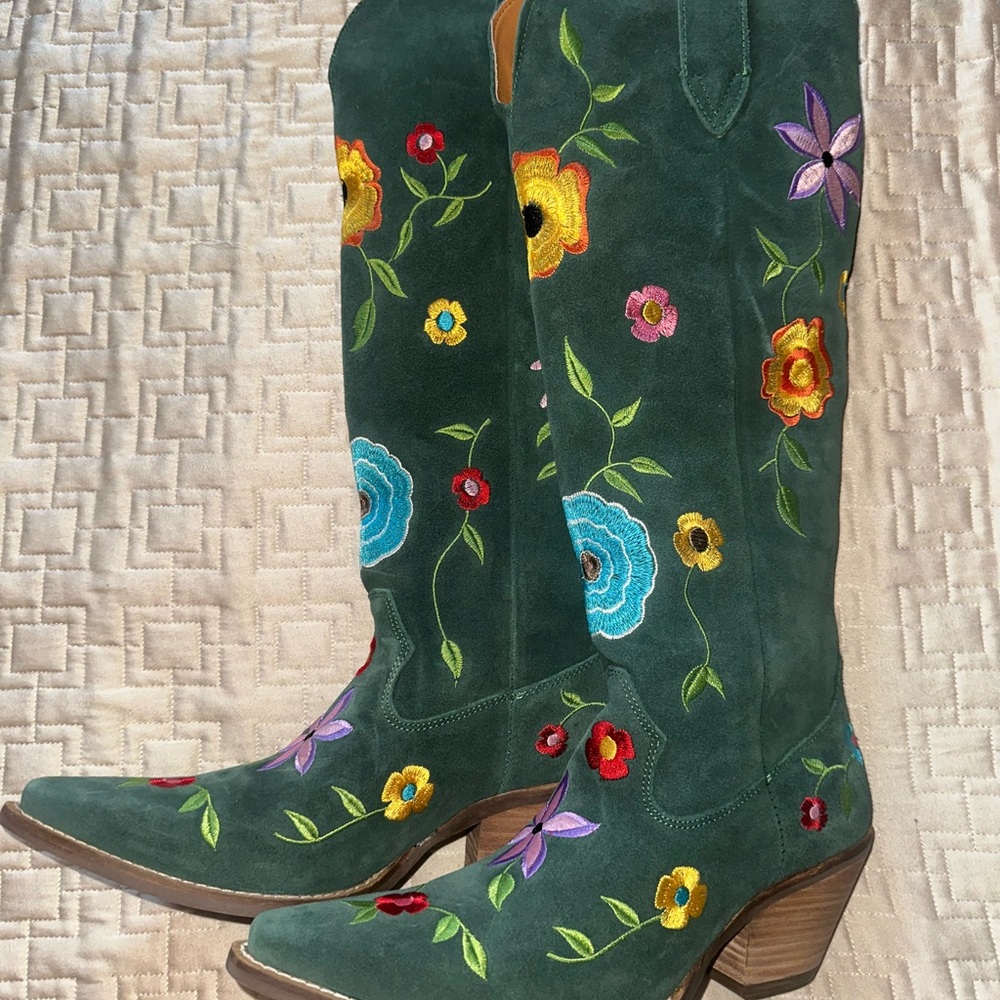 DINGO Women’s Flower Power Suede Tall Western Boots in Green - Picture 4 of 6
